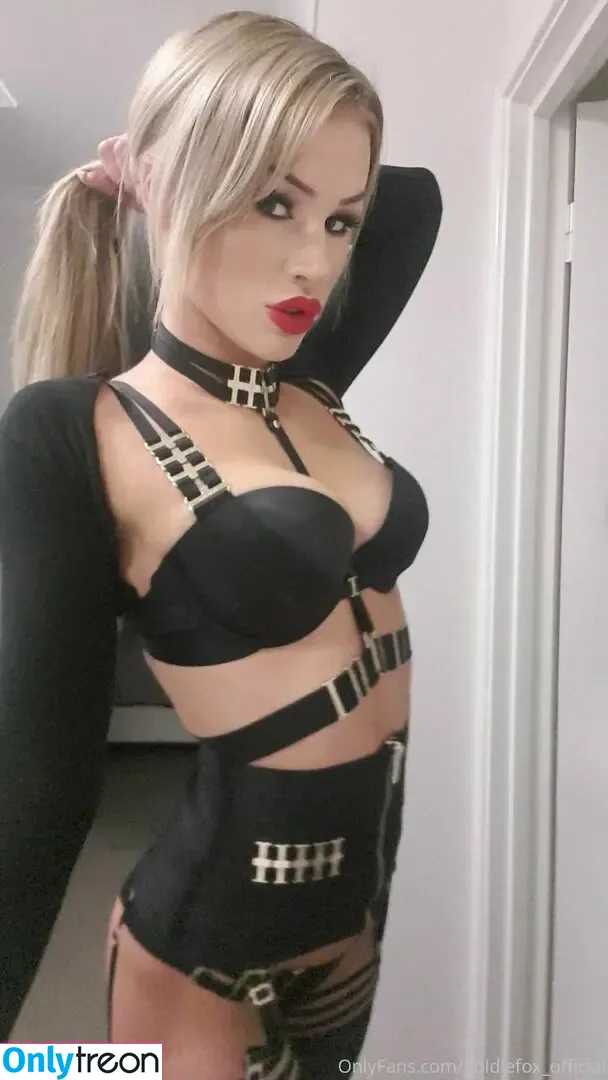 goldiefox_official nude photo #0017 (__xxgoldiefoxx__)