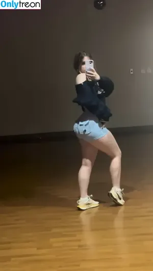 gonkgonk666 / g0nz0666 / skizzy666 nude photo #0313
