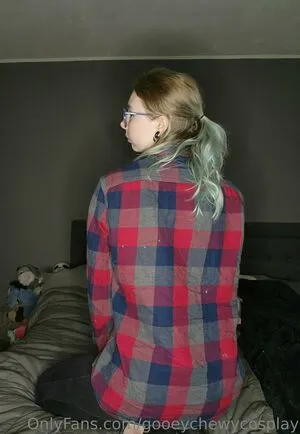 gooeychewycosplay / gooeychewy_cosplay nude photo #0125