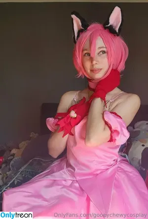 gooeychewycosplay / gooeychewy_cosplay nude photo #0193