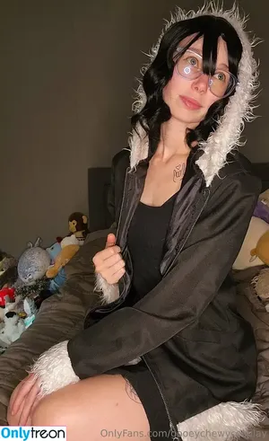 gooeychewycosplay / gooeychewy_cosplay фото голая #0212