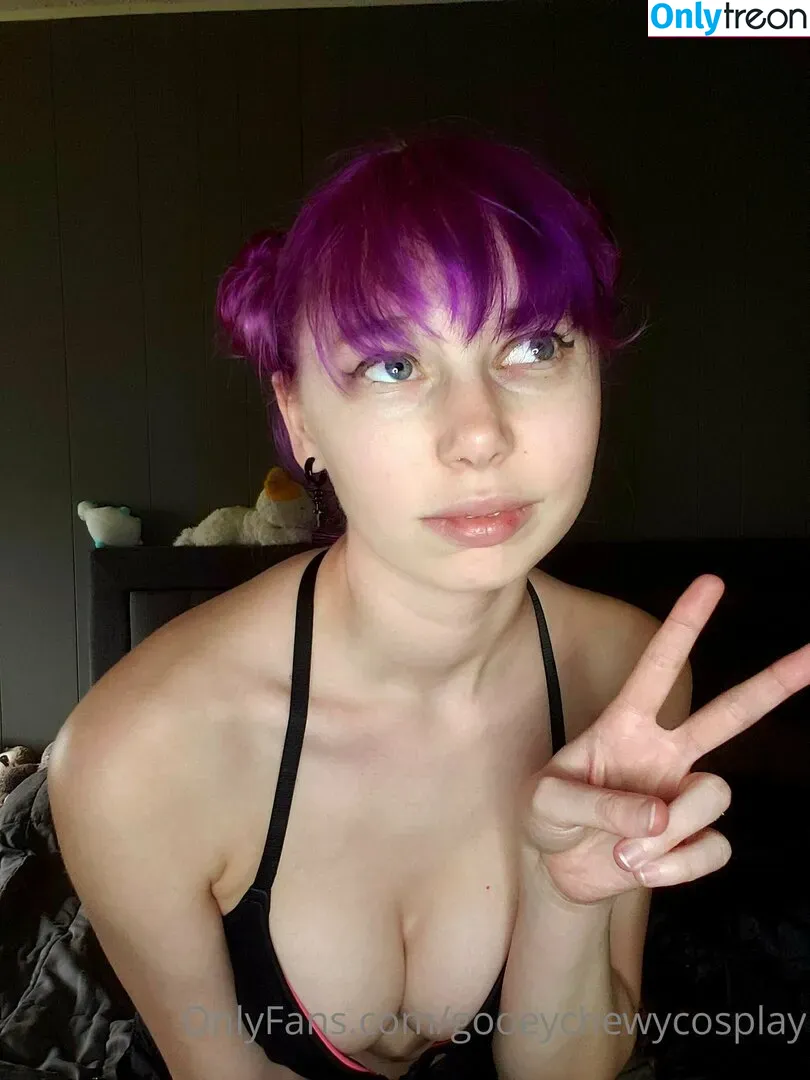 gooeychewycosplay nude photo #0039 (gooeychewy_cosplay)