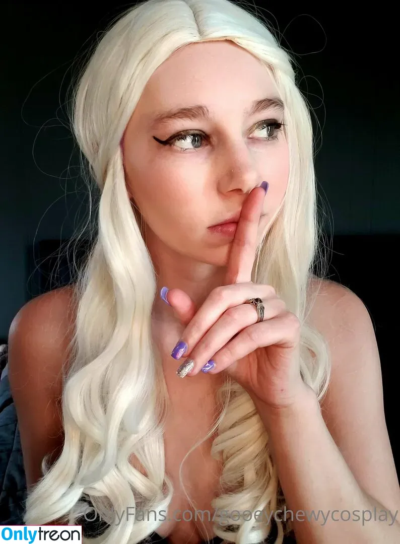 gooeychewycosplay nude photo #0045 (gooeychewy_cosplay)