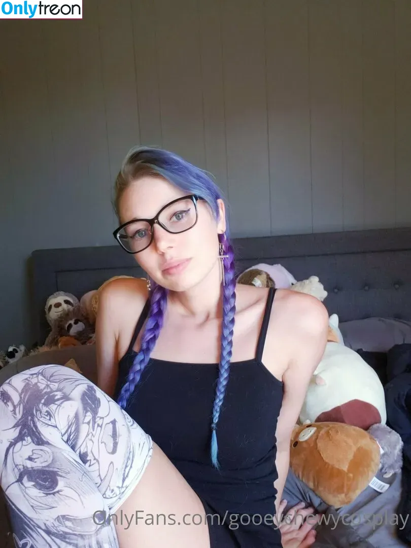 gooeychewycosplay nude photo #0073 (gooeychewy_cosplay)