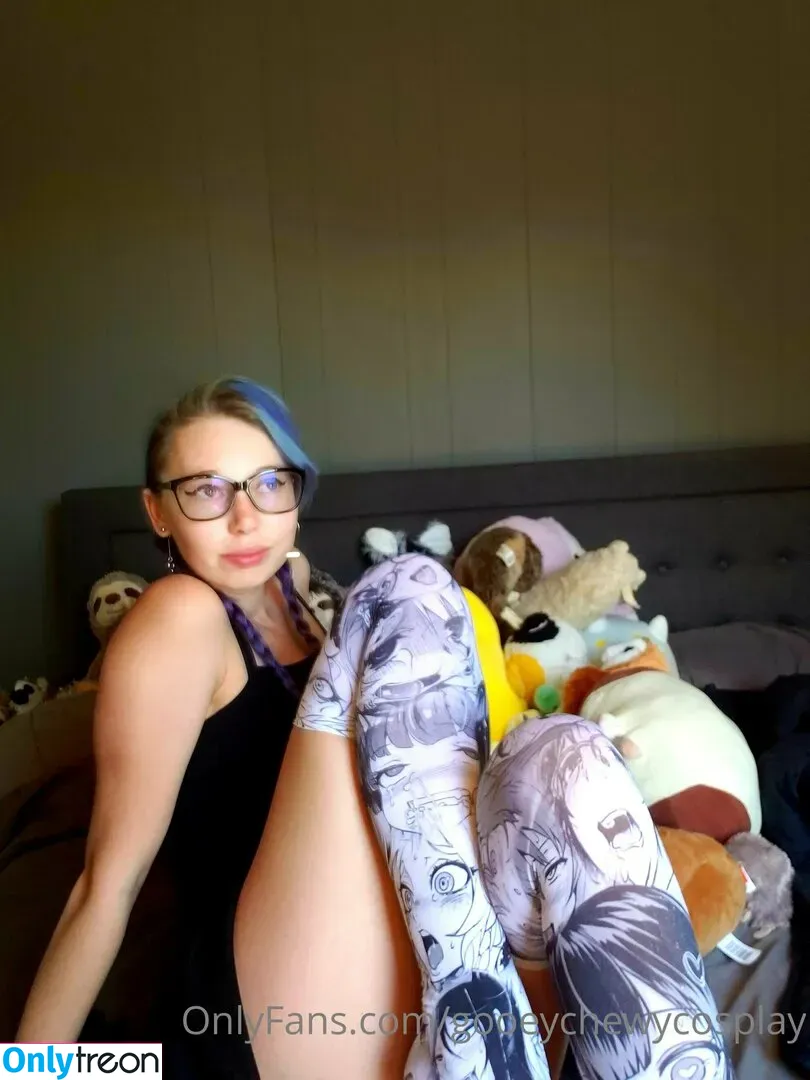 gooeychewycosplay nude photo #0074 (gooeychewy_cosplay)