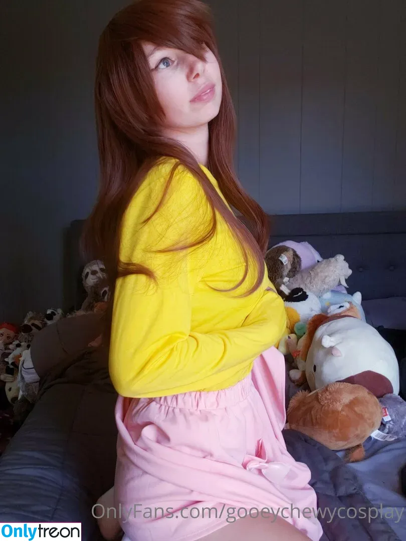 gooeychewycosplay nude photo #0081 (gooeychewy_cosplay)