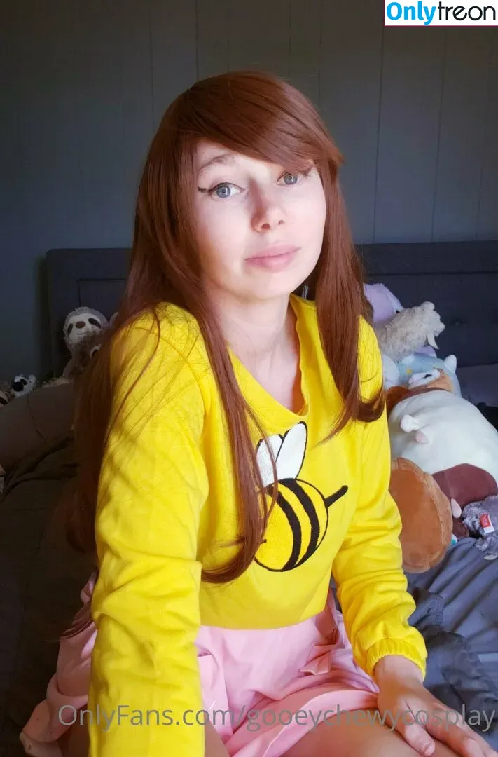 gooeychewycosplay nude photo #0084 (gooeychewy_cosplay)