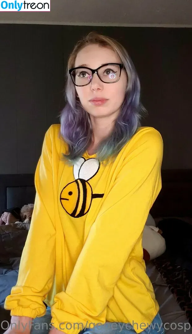 gooeychewycosplay nude photo #0088 (gooeychewy_cosplay)