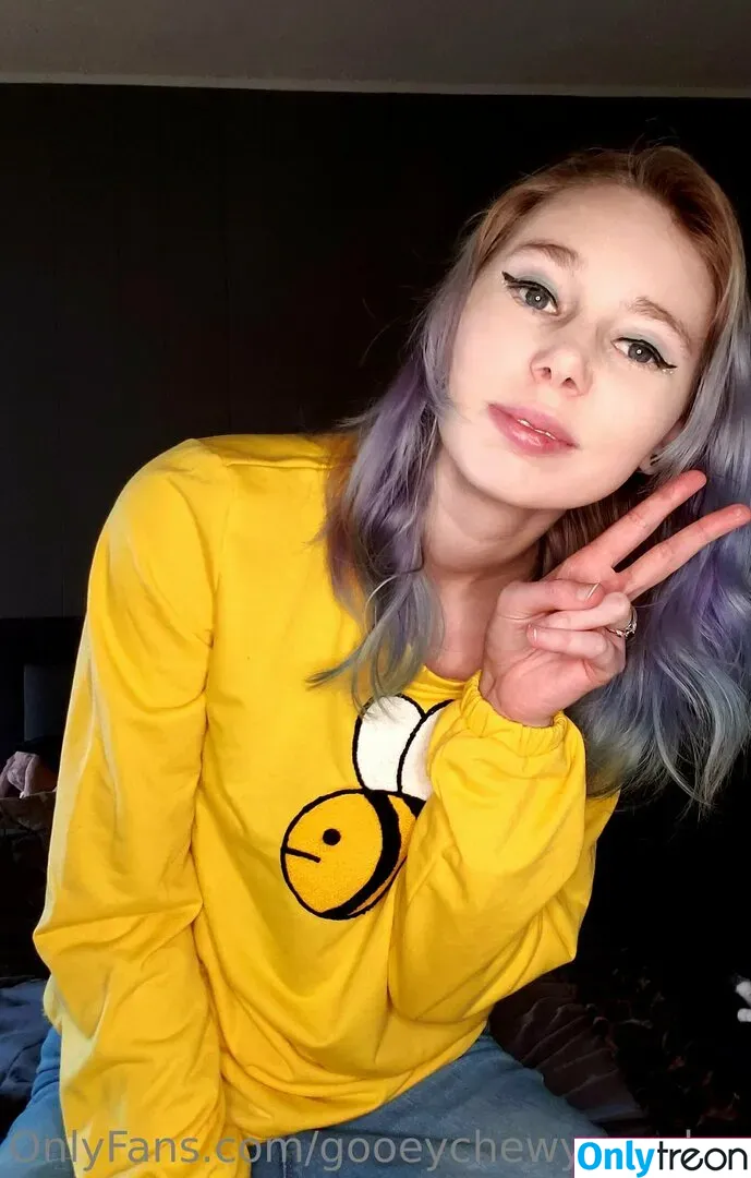 gooeychewycosplay nude photo #0092 (gooeychewy_cosplay)