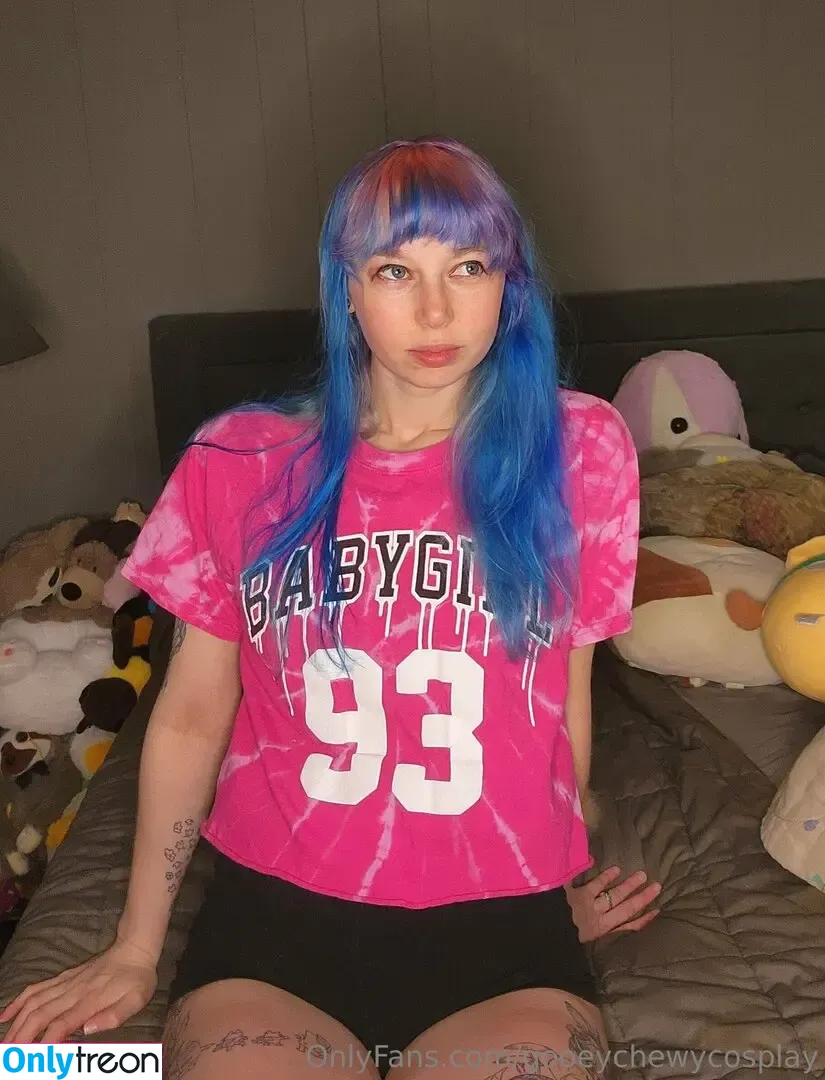 gooeychewycosplay nude photo #0234 (gooeychewy_cosplay)