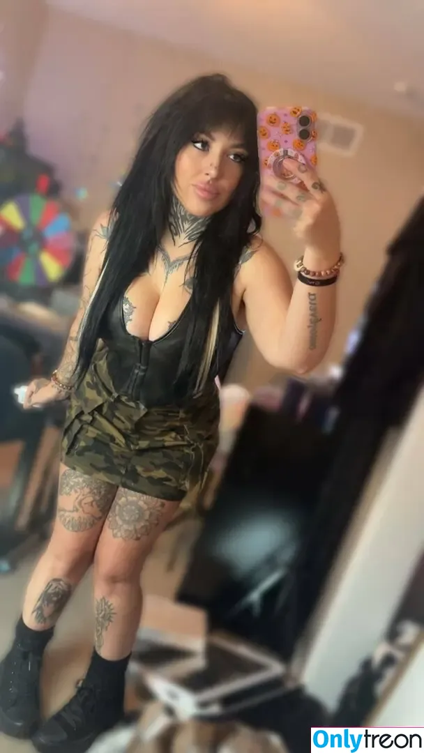 gore_baby nude photo #0843 (BabyyGoree / BbyGoreee / itsgorebabyy)