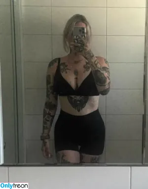 Goth Queen /  / lil__ked / lil_ked nude photo #0062
