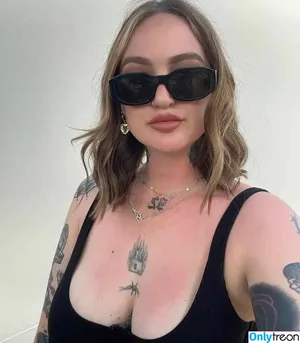Goth Queen /  / lil__ked / lil_ked nude photo #0064