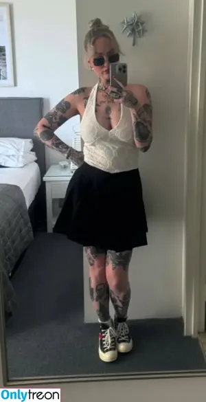 Goth Queen /  / lil__ked / lil_ked nude photo #0112