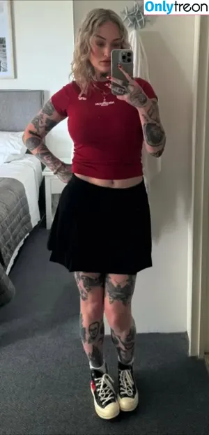 Goth Queen /  / lil__ked / lil_ked nude photo #0123