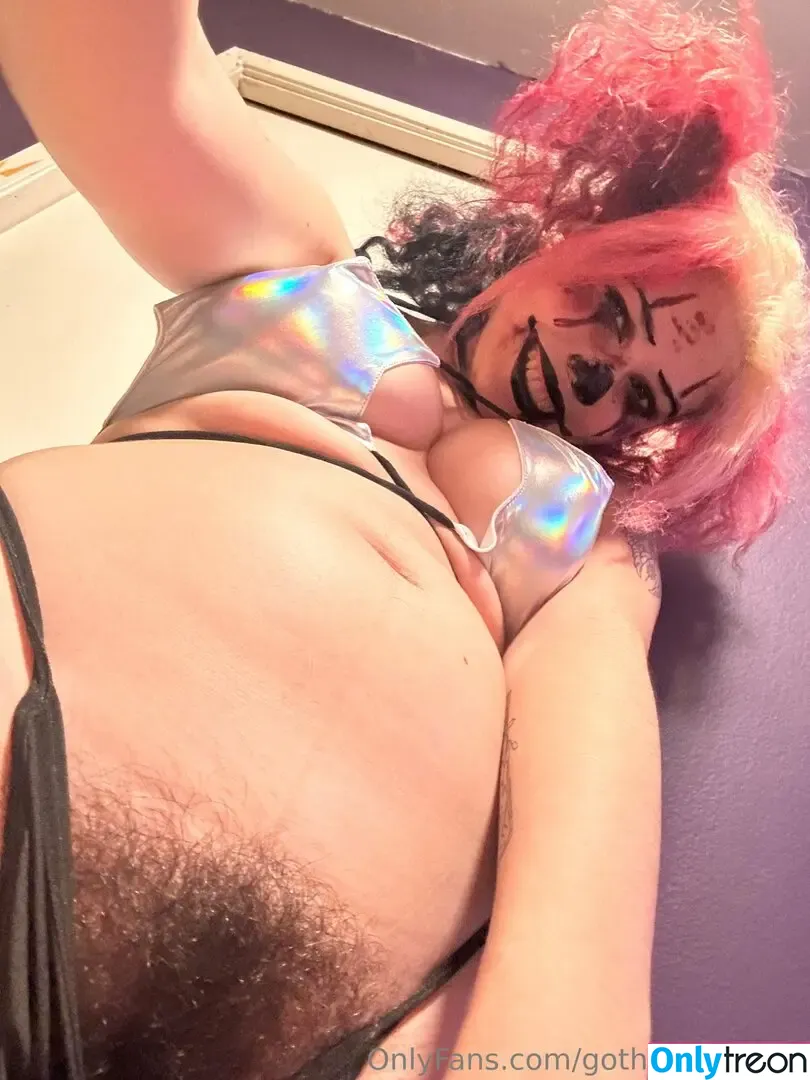 gothgamergirly nude photo #0041 (gothgirlgaming)