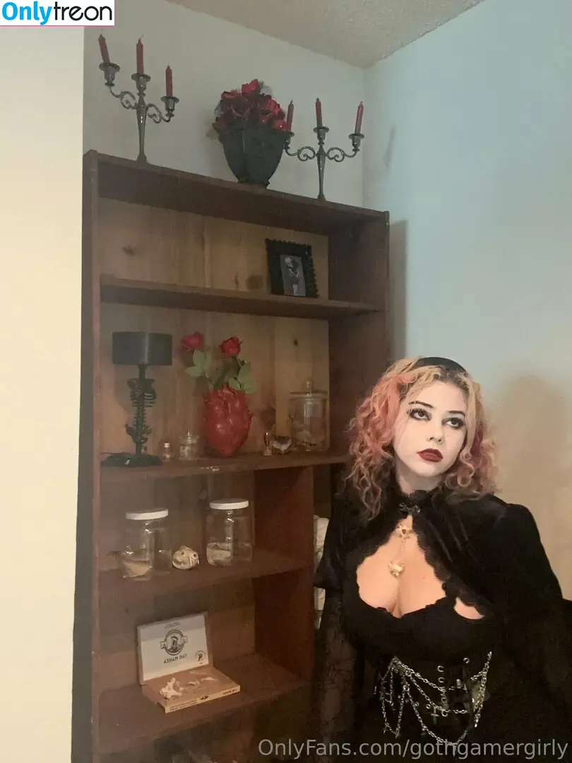 gothgamergirly nude photo #0244 (gothgirlgaming)