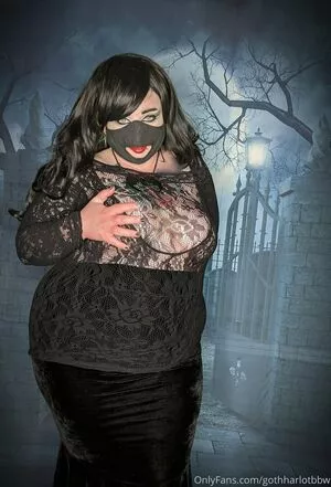 gothharlotbbw / littleheathengoth nude photo #0076