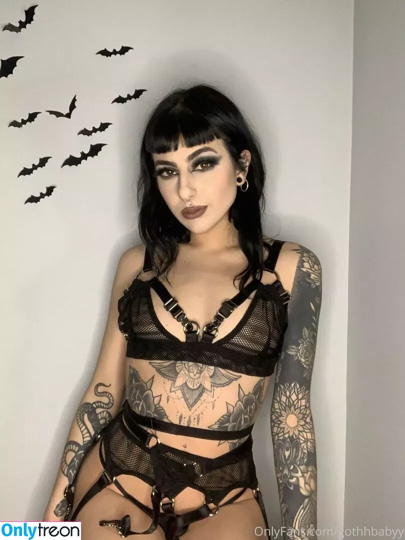 gothhbabyy nude photo #0036 (gothhbaby)