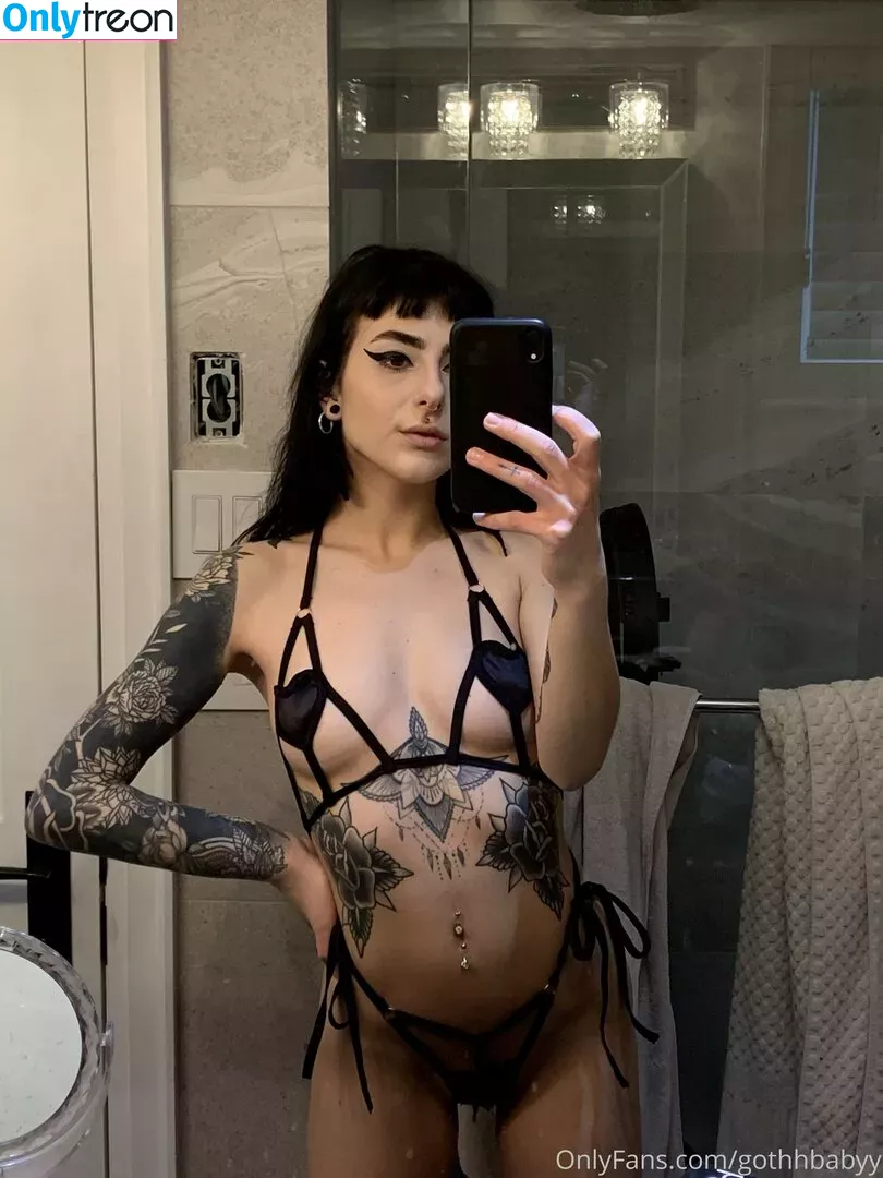 gothhbabyy nude photo #0045 (gothhbaby)