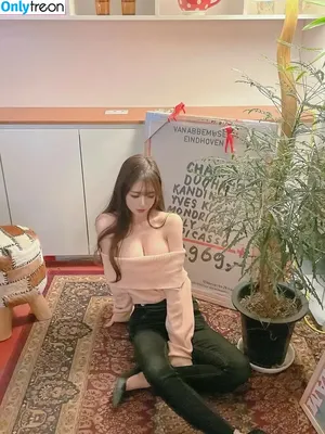 gpdnjs__k / WON / hilanawon / 김혜원 nude photo #0033
