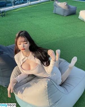 gpdnjs__k / WON / hilanawon / 김혜원 nude photo #0035