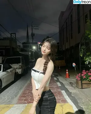 gpdnjs__k / WON / hilanawon / 김혜원 nude photo #0041