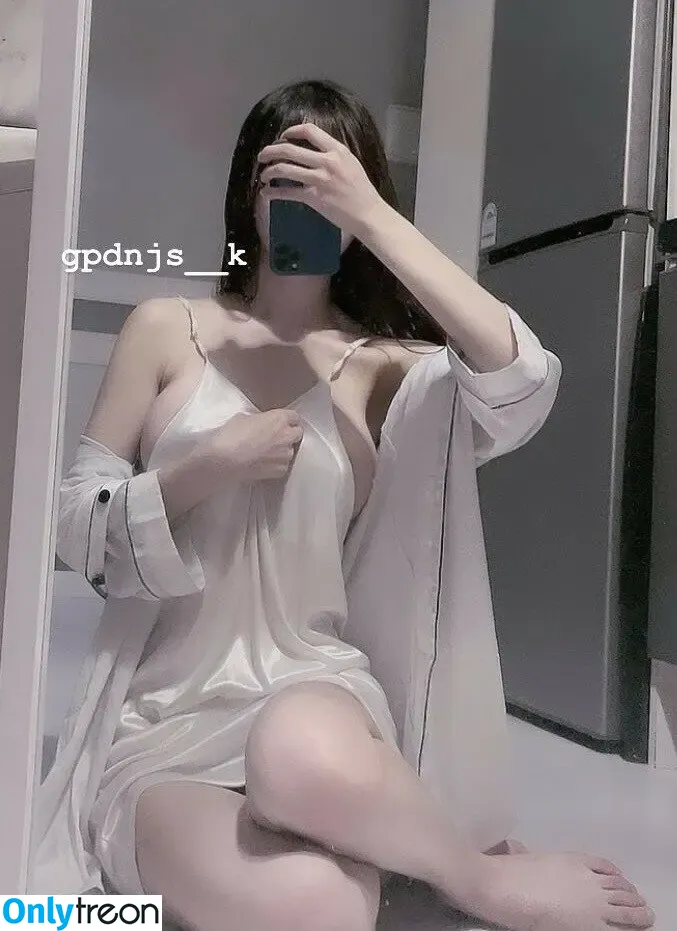 gpdnjs__k nude photo #0047 (WON / hilanawon / 김혜원)