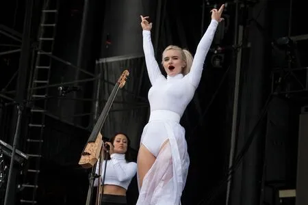 Grace Chatto / Clean Bandit / bellegracefree / gracechatto nude photo #0187