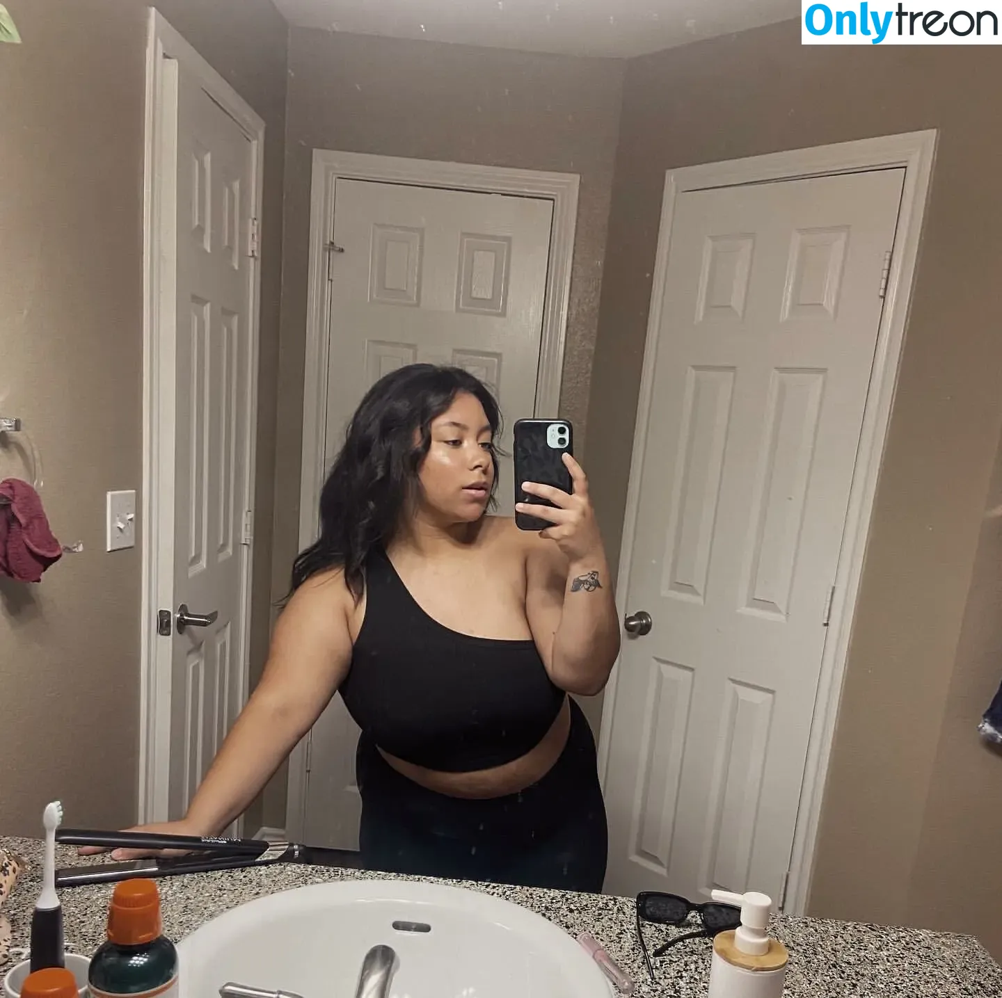 Grace Smith nude photo #0003 (babvgrace / grxceuncensored)