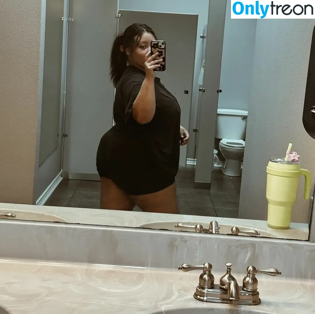 Grace Smith nude photo #0015 (babvgrace / grxceuncensored)