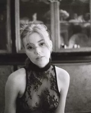 Grace Van Dien / biancasotelo14 / bluefille - / gracevandien фото голая #0087