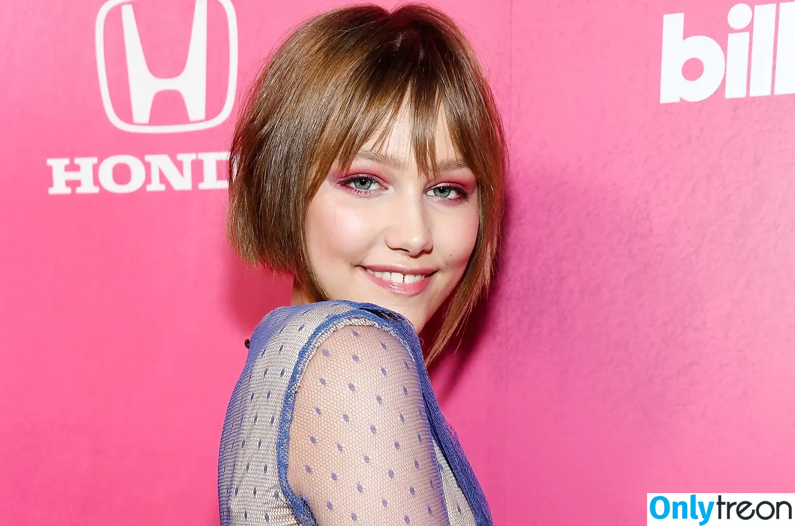 Grace VanderWaal nude photo #0158 (gracevanderwaal)