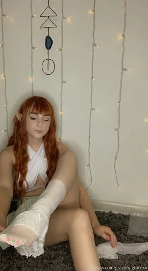 gracefulgracexo / graceful_gracex0.2 / thebeautyinfeet фото голая #0114