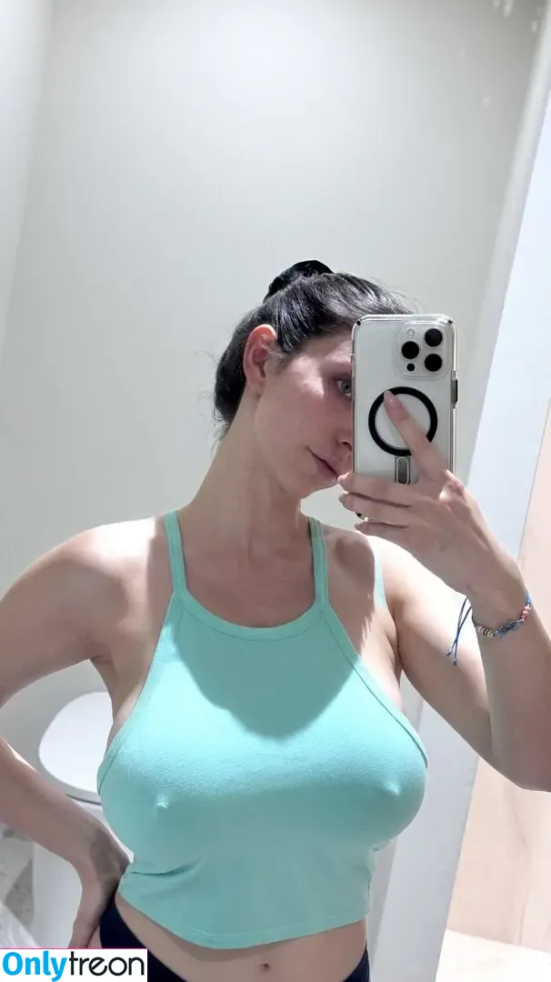 Gracesmalls nude photo #0063 (gracemilkyss)