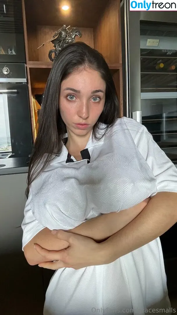 Gracesmalls nude photo #0087 (gracemilkyss)