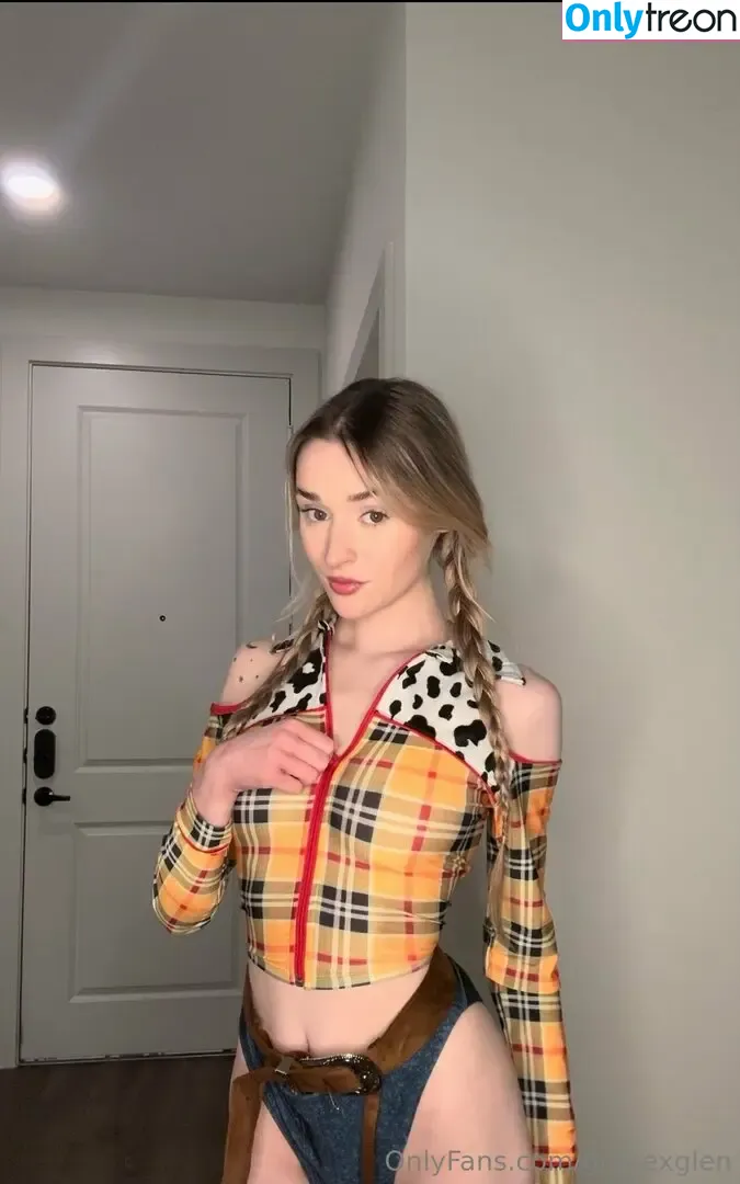 gracexglen nude photo #0044 (gracexglenn)