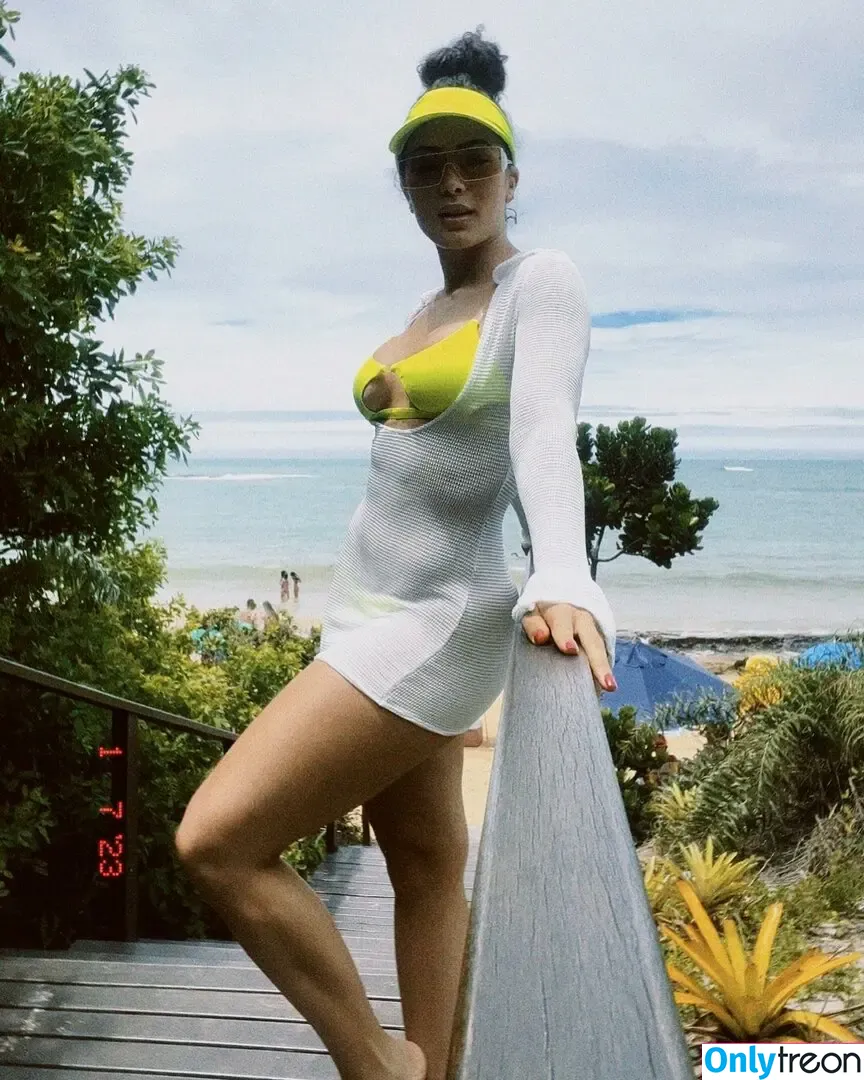Graciely Junqueira nude photo #0007 (gracielyjunqueiraoficial)