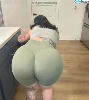 grannyswissstoots / hotmessgoestooz nude photo #0008