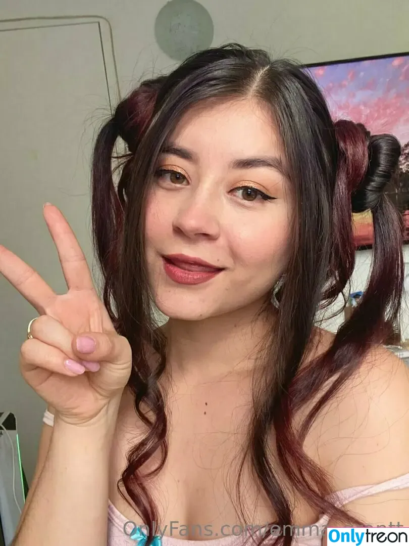 grant.emma nude photo #0016 (emmaigrant)