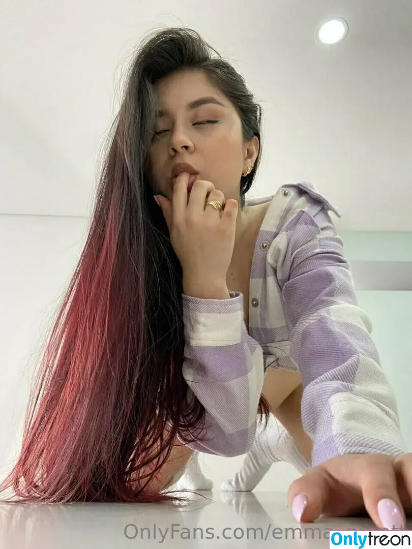 grant.emma nude photo #0022 (emmaigrant)