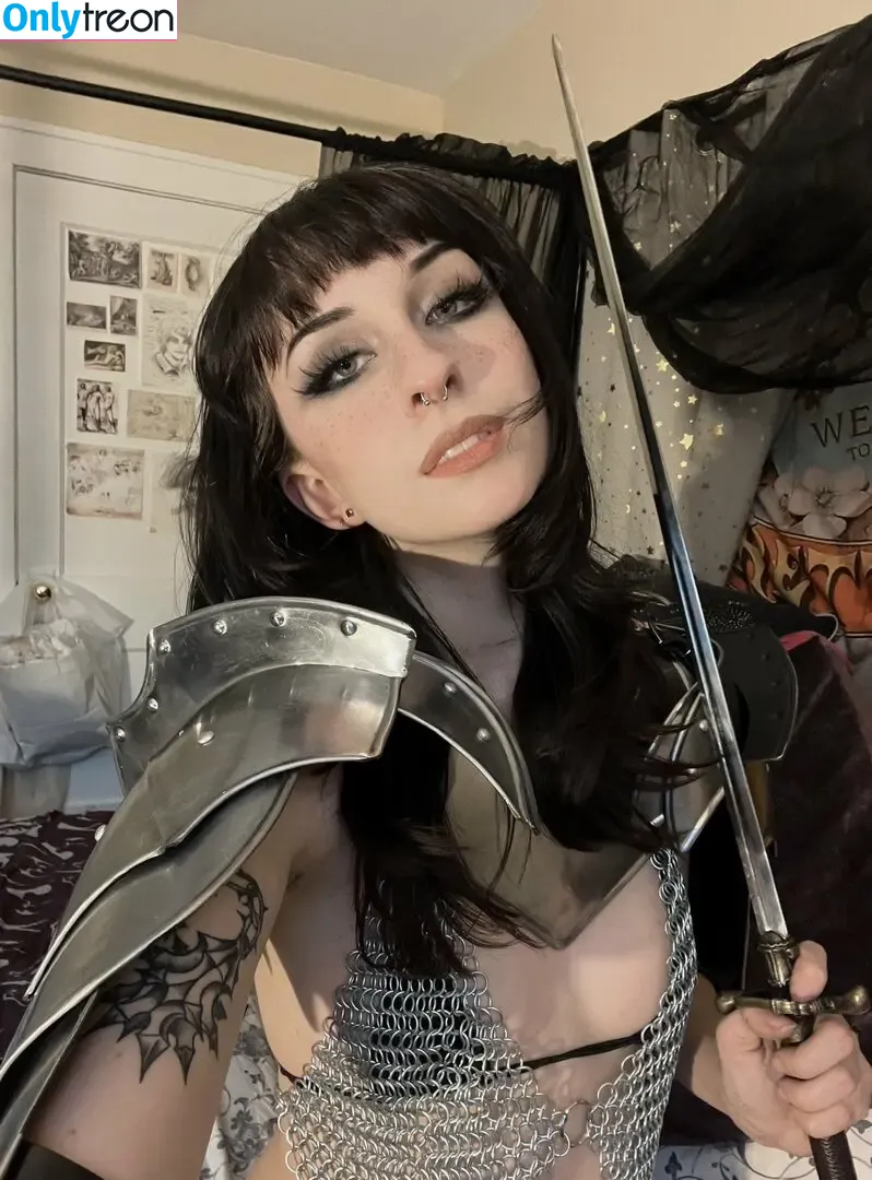 graveghostie nude photo #0017 (eghostie / missghostie99)