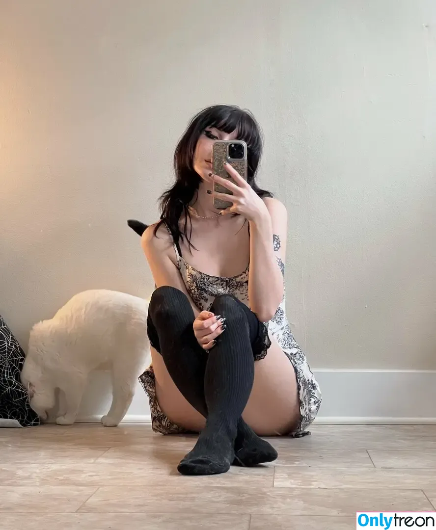 graveghostie nude photo #0056 (eghostie)