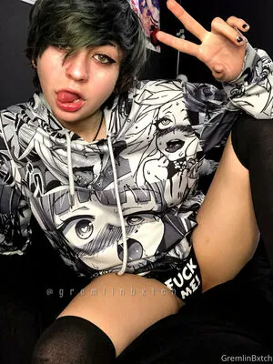 Gremlinbxtch / gremlincxnt фото голая #0039