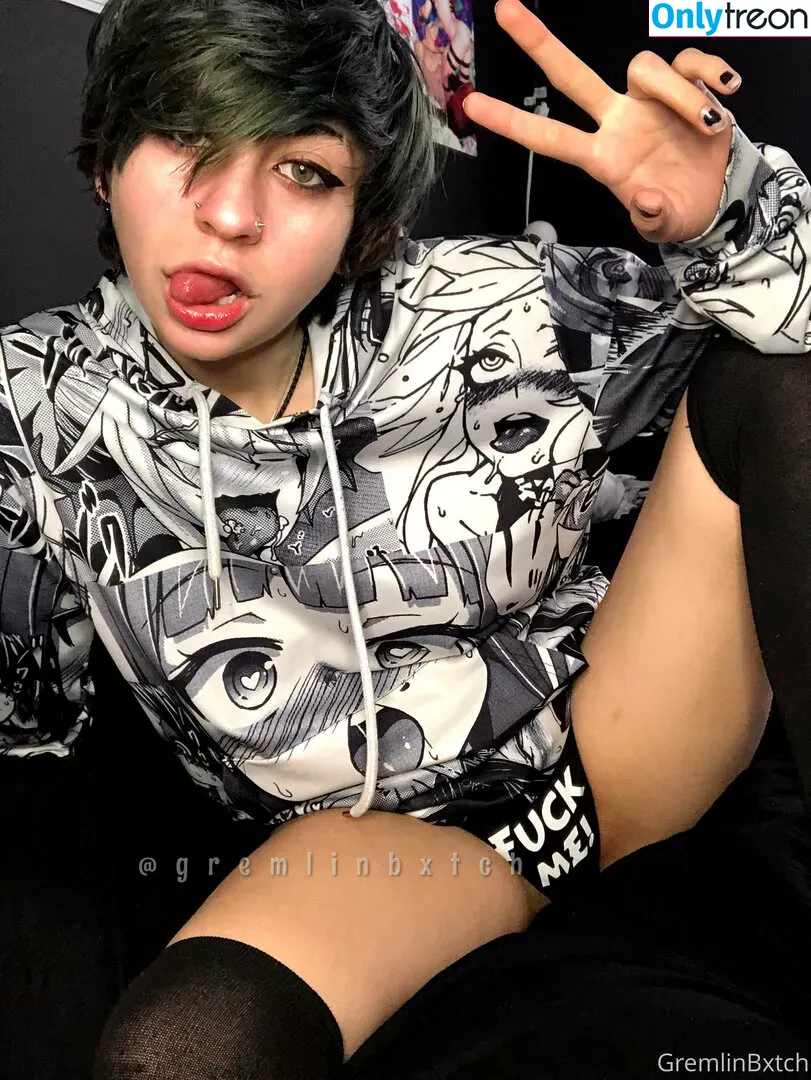 Gremlinbxtch голая photo #0039 (gremlincxnt)