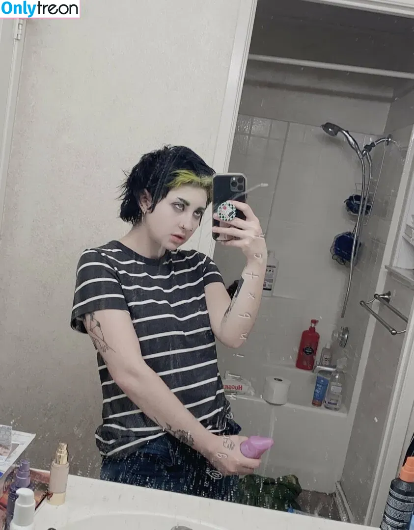 Gremlinbxtch голая photo #0148 (gremlincxnt)
