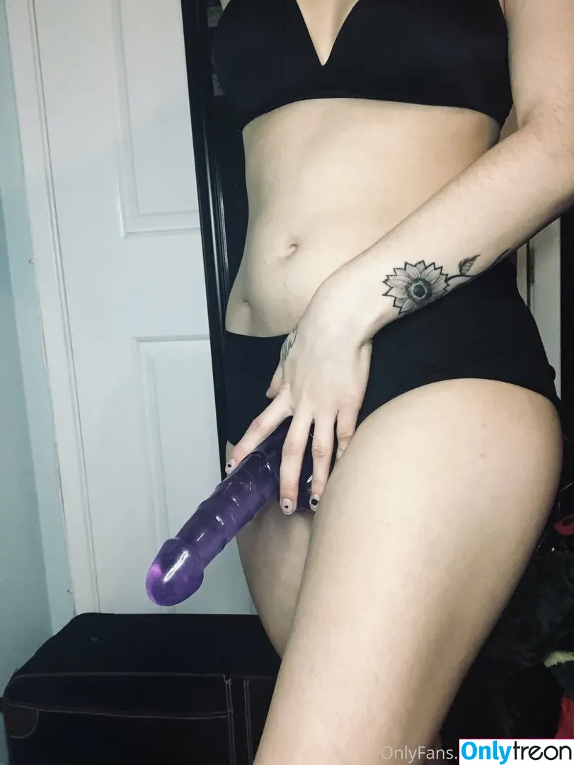 Gremlinbxtch nude photo #0200 (gremlincxnt)