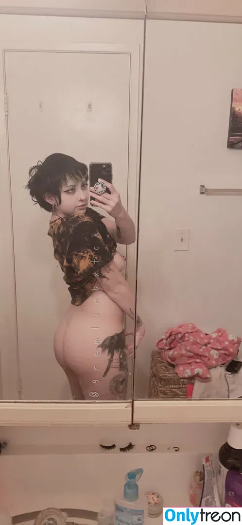 Gremlinbxtch nude photo #0209 (gremlincxnt)