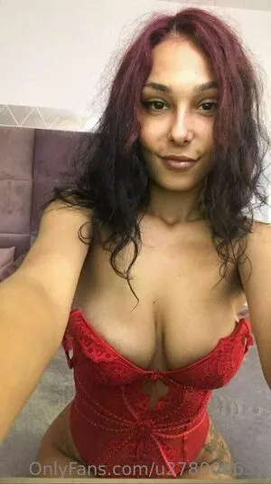 gretatwenty / greta_lamay nude photo #0015