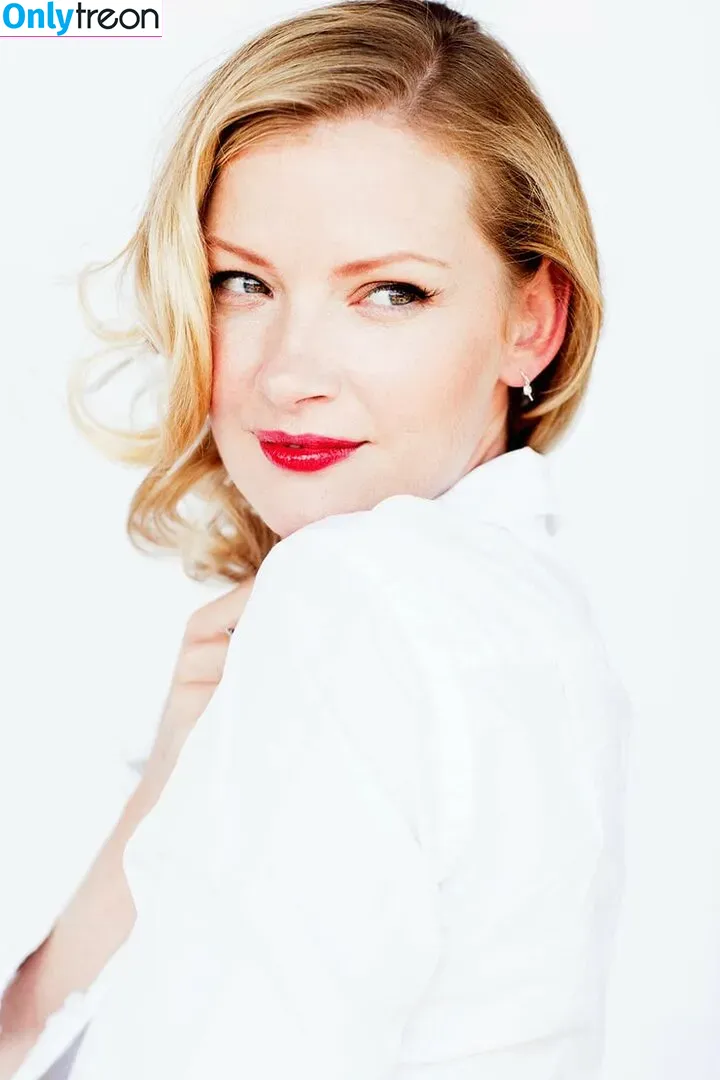 Gretchen Mol голая photo #0003 (gretchen_mol)